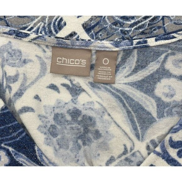 Chico's Victorian Annabel Tiles Top Size 0 - XS Blue & White Stretch - Picture 5 of 5